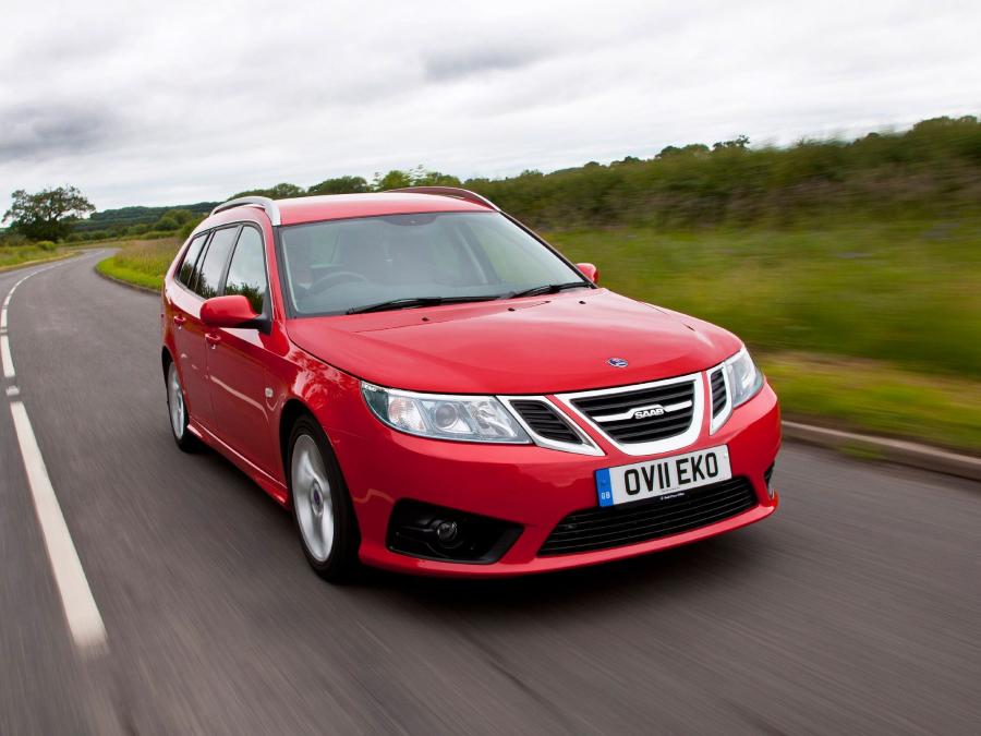  Saab 9-3 Griffin SportCombi 2011 года  (UK) (фото 16 из 25)